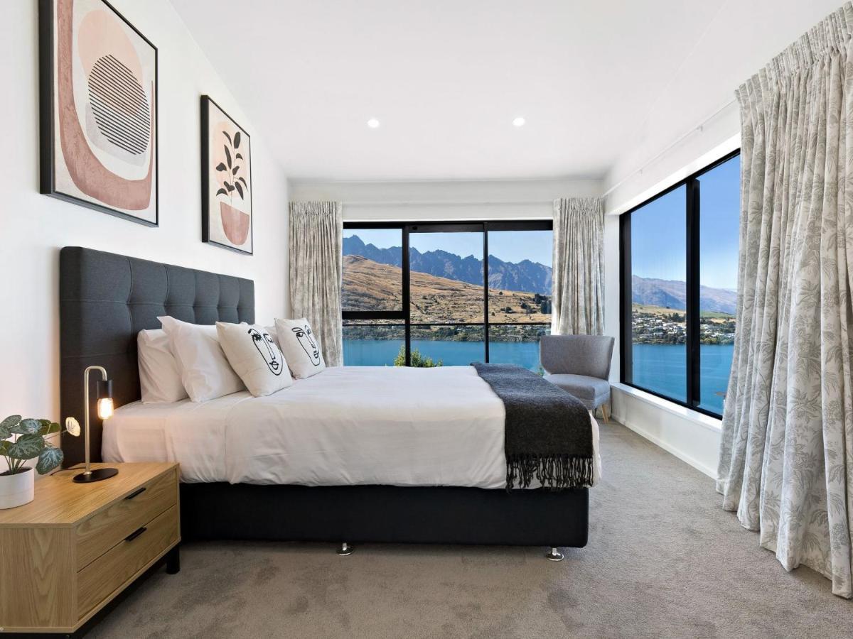 Villa St Matthews Views Cecil à Queenstown Extérieur photo